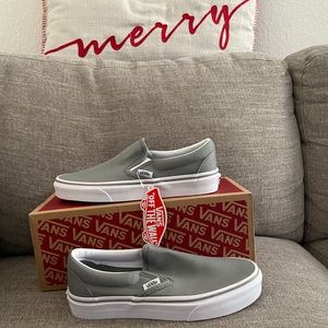 Women’s Vans Classic Slip On Shoes Size 7